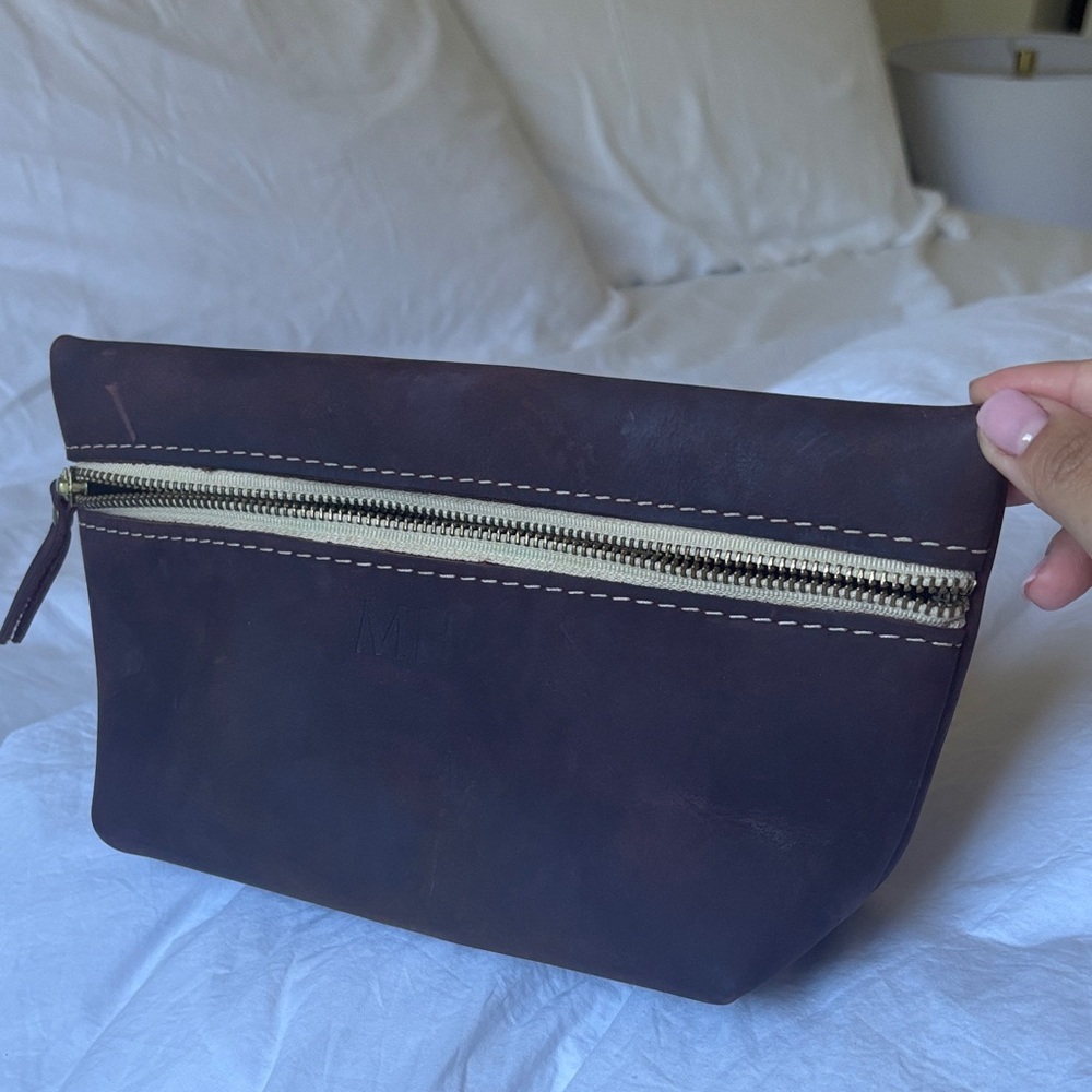 Portland Leather Goods Elegant Dark Brown Leather Toiletry Makeup Bag